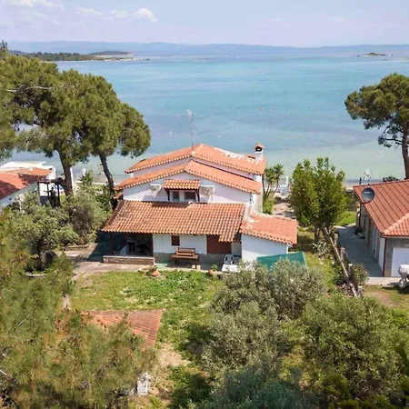 Docker 2 Beachfront By Halkidiki