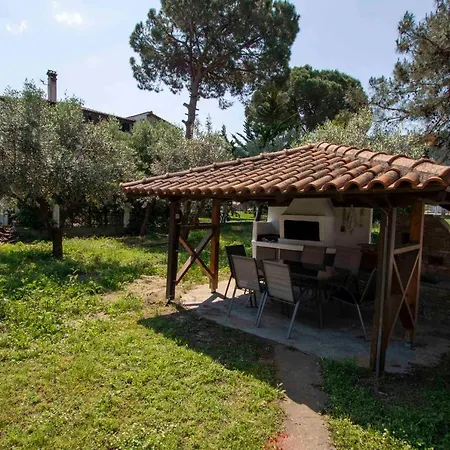 Villa Docker 2 Beachfront By Halkidiki