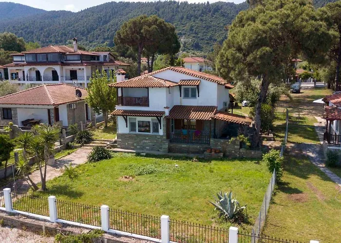 Villa Docker 2 Beachfront By Halkidiki *